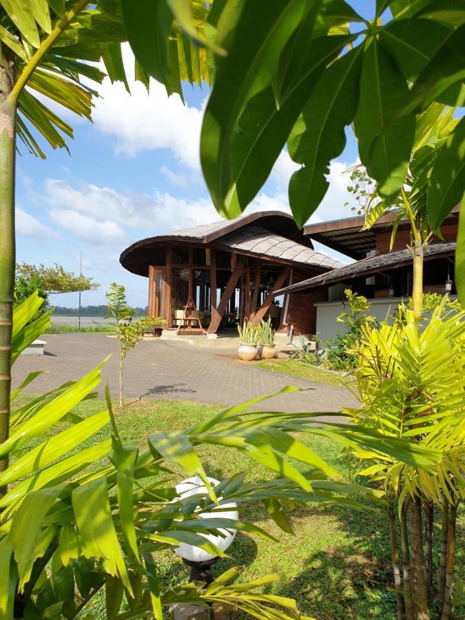 Houttuyn Wellness River Resort Paramaribo Exterior foto